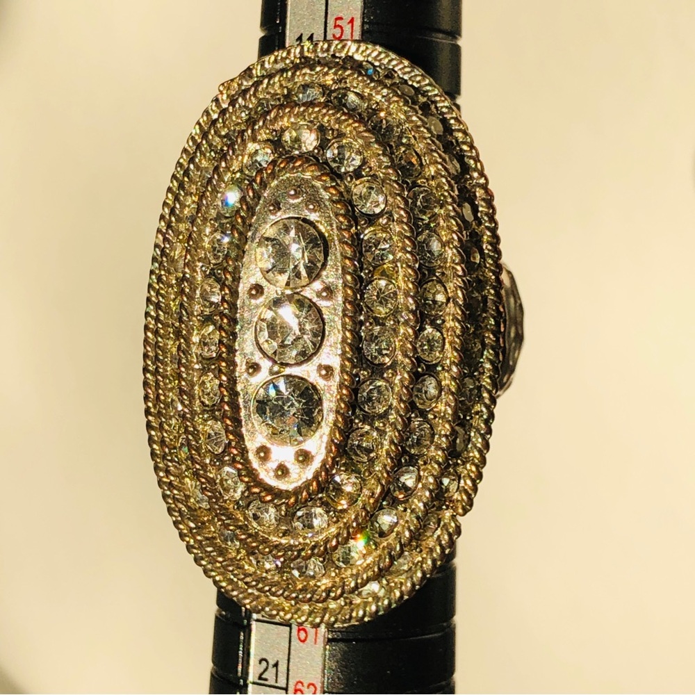 Stunning Inlayed Rhinestone Ring Sparkle Large - Picture 3 of 9